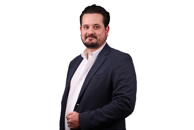 Dominic Horn - Chief People & HR Officer